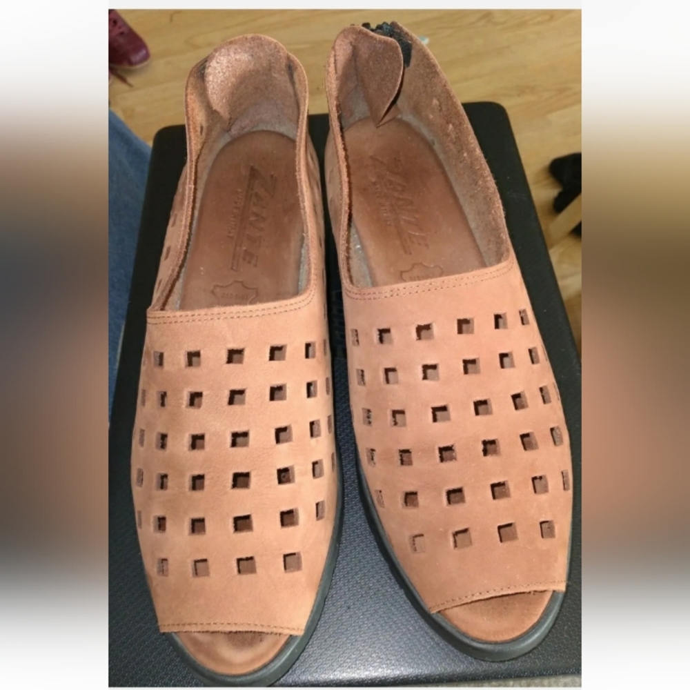 Zante Made Italy Women's Dress Sneakers Shoes 39 US/8.5 Brown Color Peep Toe A2